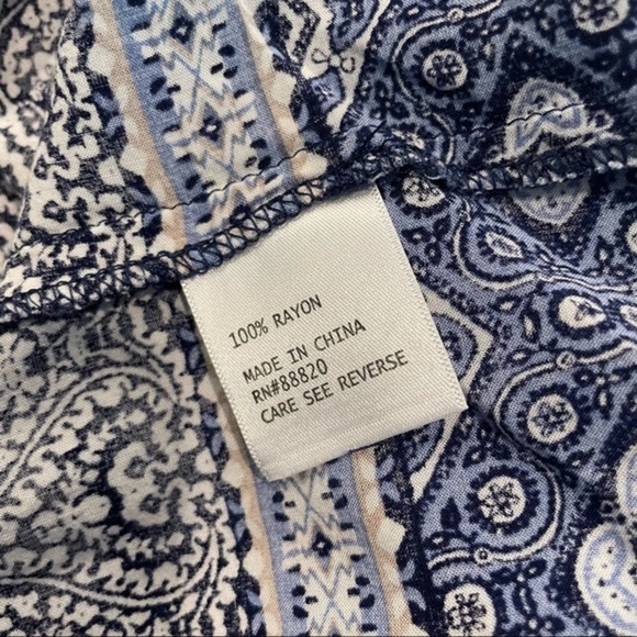 Ava Christine | Sleeveless Bohemian Blue Blouse - Picture 5 of 5